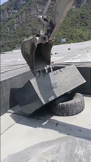This Marble Block Can Kill You 😳 | Real Quarry Truth #shorts