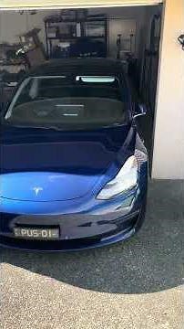 Tesla Model 3 - Using Summon and HomeLink to park in the Garage