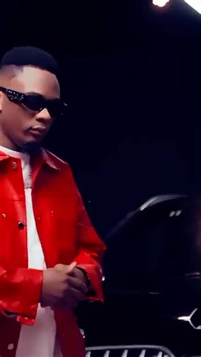 Vidéos de Iba One (@ibaone_1) avec son original - Iba One