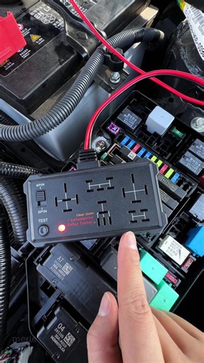 It's 2026, and we're still guessing when testing relays? #CarTools #AutoRepair #DIYCar #CarMaintenance #garagelife