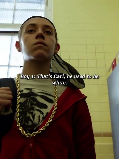 Shameless Episode: Carl Sells Guns at School