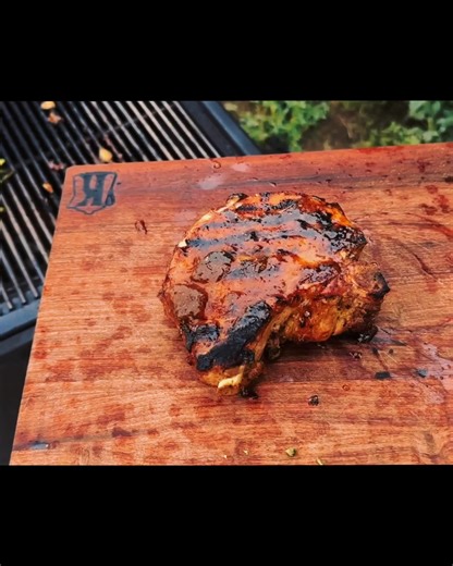 How to Master the Perfect Pork Chop: Cook along with Kent and use ProTemp to nail the temperature—145°F is just right for a juicy, tender result.#LowAndSlow #meatthermometer #BBQLovers #ChefsTemp | ChefsTemp