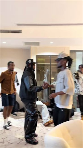 @Santrinos_Raphael🤴🏾🇹🇬🇧🇯 @TENOR OFFICIEL 🇨🇲🤞🏿 @Kevin Klidjo @CourageVoice💯 @I’drums 🐐 @Sergio le lait @Small-Boy-Big-God @Pipi la star🥰💸🔥 #togotiktok228🇹🇬 #cotedivoiretiktok🇨🇮 #ghanatiktok🇬🇭 #benintiktok🇧🇯 #TikTokGOMeet