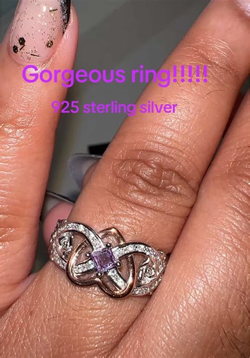 Love this ring!!! #rings #diamond #fashiontiktok #fashion #sterlingsilver #925sterlingsilver #fyp #spring #springtok #springtokglowup #tiktokshop