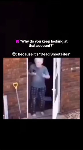 dead shoot files on Instagram: "日本利用压电瓷砖将脚步转化为电能。这些瓷砖捕捉来自你脚步的动能。当你行走时，你的重量和动作会对瓷砖产生压力。瓷砖会轻微弯曲，从而产生机械应力。瓷砖内部的压电材料将这种应力转化为电能。每一步都会产生少量电荷，而数百万步结合在一起就能产生足够的电力来驱动LED 灯、数字显示屏和传感器。在像涩谷车站这样繁忙的地方，每天大约有240万个脚步为这一系统作出贡献。 这些电能可以被储存或立即使用，从而减少对传统电力来源的依赖，并支持可持续的城市基础设施。 这种方法将日常运动转化为实用的可再生能源 #日本#知识#事实 #你知道吗 #推荐 #科技#创新#历史 #技术 #实验#热门"