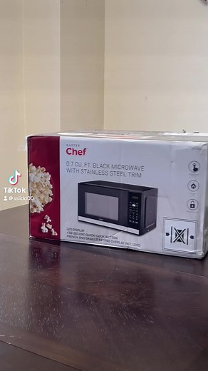 Master Chef Microwave: Compact Kitchen Essential