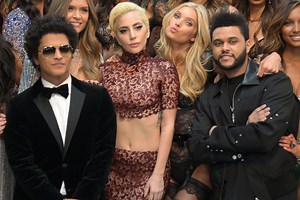 2016 Victoria's Secret Fashion Show: Watch The Performances