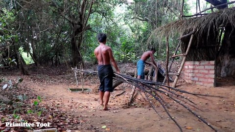 This Is How to Build a Grass House with Hammock