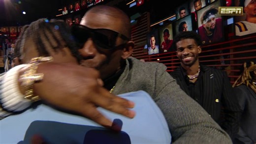 This moment between Travis Hunter and Deion Sanders after he won the 2024 Heisman Trophy 👏 All the feels 🥹 | ESPN