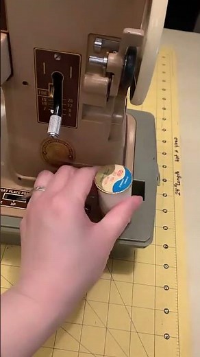 Singer 401A Sewing Machine