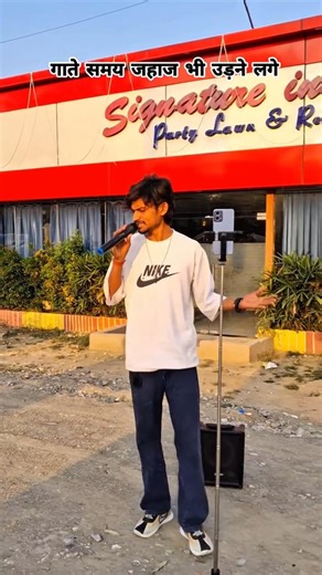 The evergreen vibe of this song#aapkepyarmein#raaz#lovesongs#bollywood#hindisong