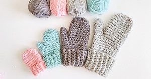 Heavenly Herringbone Crochet Mittens free pattern and video