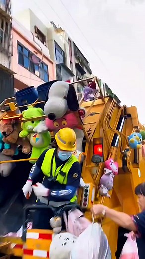 China's waste energy plant 😱। #shorts #viralvideo #fact | FactFinder