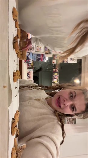Watch the vlog 🫃🏿🌈🧁😘🥸🕵️👉👈😢🤓🥓😊🍊💪