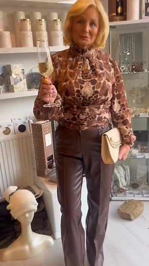 Walk in Wardrobe on Reels