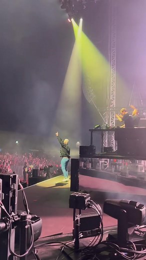 Sam Smith's 'Latch' Performance at Argentina Festival