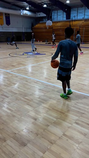 Facebook hoopers. What’s yall opinions on double teaming in pickup. Yay or nay. A few years back devin booker said don’t double him lol. Where y’all stand | David Beard