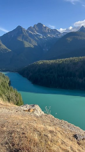 Jess Tan on Instagram: "North Cascade National Park stands as a hidden gem within Washington state, often overlooked despite its breathtaking beauty. A mere two-hour drive from the city, visitors are treated to a mesmerizing landscape adorned with stunning lakes and majestic alpine peaks. Don't miss the chance to explore nearby attractions such as Maple Loop Pass and the Ross Lake National Recreation Area while you're in the vicinity of North Cascade. #hiking #nature #outdoor #nationalpark #nort