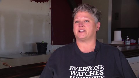 Women's sports bar set to open in Iowa