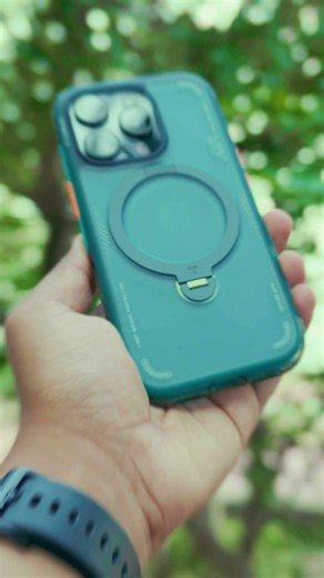 This iPhone Shot Looks Cinematic With Just Smart Framing and Movement