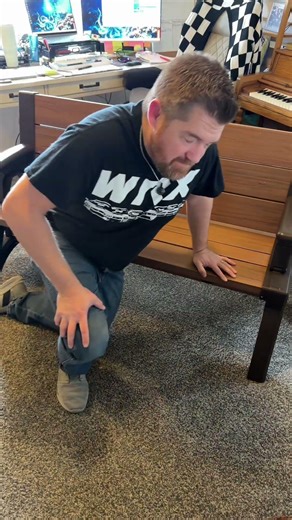 I’ve been trying to get the brown convert-a-bench from Inc for months and I finally got it and it’s