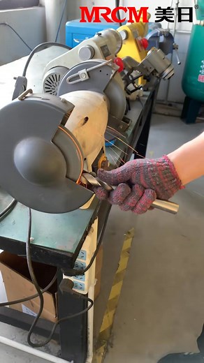 Universal grinding machine #grinder #grindmachine #tool #elertictool #tools #workshop #industrias #mrcm #grinding #grind #cnc | mrcmgrinder