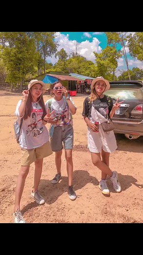 BFF trip❤️👯‍♀️🎉 #mention_ur_love #love_u_sis #mountain #trip 💙