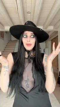 Comunque chiamami vampire huntress D #fashion #outfit #avantgardefashion #getreadywithme