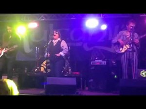 Cherokee People - Paul Revere & the Raiders