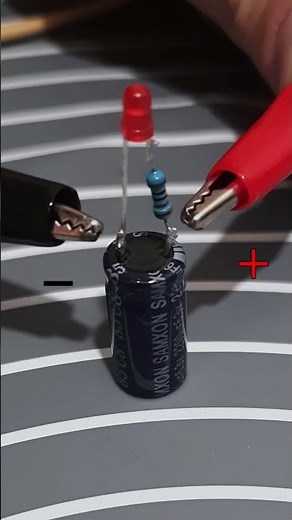 a simple flashlight #electronic #scienceproject