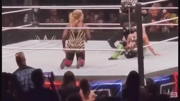 Natalya Appears to Break Character at WWE Live Event, No Sells Finish - Details here: https://www.pwmania.com/natalya-appears-to-break-character-at-wwe-live-event-no-sells-finish | PWMania.com
