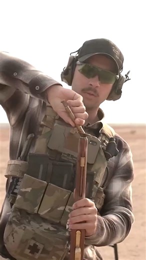 Spec Ops Rate The DogLock Pistol | Shift Fire