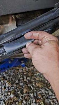 How To Fix Noisy Leaf Springs in 15 Minutes #mobilemechanic #semperfimechanic #howto