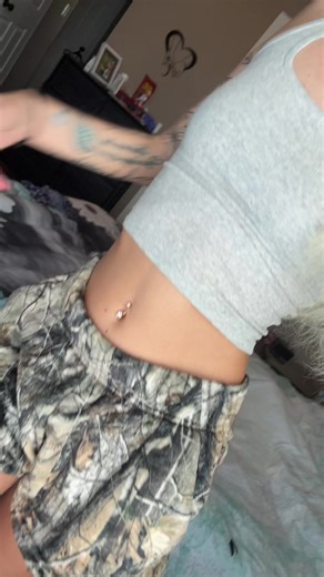 realwobblegirl (@realwobblegirl)’s videos with original sound - DINO