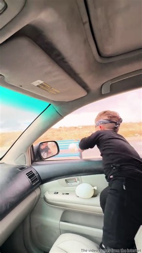 😀😀😀 | evacuate