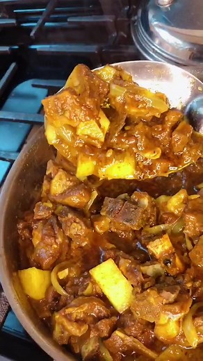 Welcome to good food tiktok....Jamaican curried goat/mutton #fyp #foryourpage #jamaicantiktok #foodtiktok #cookingtiktok