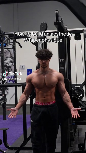 How to build an aesthetic V-Taper physique 🦾 Follow me for more fitness tips & workouts :) 🦍 @gorillamind | code HUSSEIN for 10% off #foryou #foryoupage #gymtok #gymmotivation #bodybuilding #biceps #bicepcurl #aesthetics