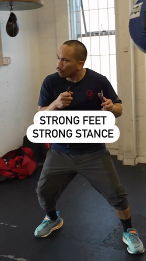 Quinit Boxing | Vancouver and Port Coquitlam Boxing Gyms on Instagram: "📌 STRONG FEET STRONG STANCE A moment of readjusting your stance is a moment you’re not able to effectively defend or attack. As your opponent, that’s a moment I would attack, when you’re out of your base. Base discipline is key. 💥 Discover the transformative power of boxing at our Vancouver school of boxing. Whether you’re a beginner, amateur fighter, or a pro, progress thru the sport with us. Don’t miss out on our two-wee