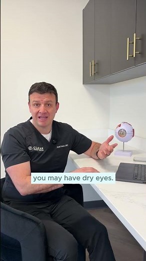 Are my contacts making my eyes dry?