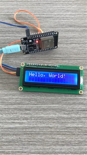 Display characters on the LCD using ESP32