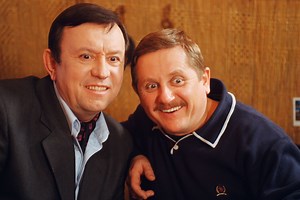 Kultowy serial ŚWIĘTA WOJNA od września w TVS, czyli Bercik opanowuje telewizory ;-) [WIDEO] - TVS.pl
