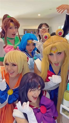 Jessica Nigri on Instagram: "Sailor Moon Tuxedo Mask and the Scouts! @bubblegumhd @stellachuuuuu @bbnomula @peachjars @eajpark 🩵"