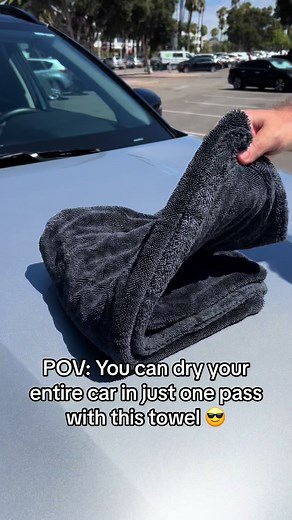 POV: you can dry your entire car in just one pas with WEST BROS towel #carowner #dryingtowel #cardryingtowel #cardetailing #microfibertowel