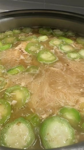 Misua recipe with rotisserie chicken no oil 😋 #misua #foodie #deliciousfood | Eva Smith