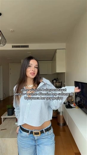 Gizem Gümüşhan on Instagram: "Elime yüzüme bulaşınca hayat"