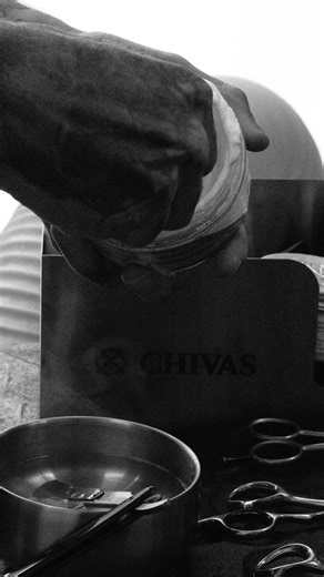 𝐆𝐞𝐧𝐭𝐬 𝐁𝐚𝐫𝐛𝐞𝐫𝐬𝐡𝐨𝐩™ | STAFF PRODUCT PICK 💈 Charles’s go-to all-rounder? The @uppercutdeluxe Clay 🤌🏼 If you’re chasing that clean, dry, textured finish with... | Instagram