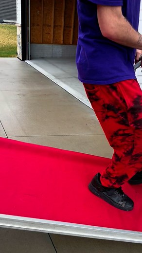 Rainy days won’t stop us—we’re rolling out the red carpet! Well… it’s neoprene, but it keeps our movers safe and slip-free on those slick ramps!#MovingInTheRain #SafeMoves #ProfessionalMovers #RainOrShine #ToughMoves #MoverLife #MovingDay #TSquareMovers #LocalMovers #NeopreneGrip #LincolnNE | T Square Movers | Facebook