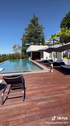 Justin Garrison sur TikTok