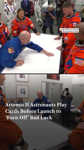 Artemis II Astronauts Play Cards Before Launch to ‘Burn Off’ Bad Luck | N18G