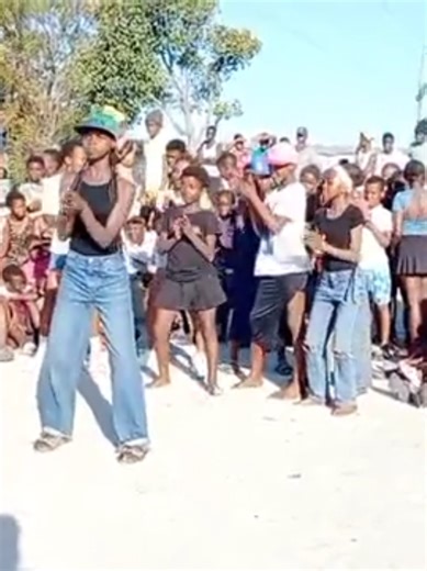 Ezase Phillipi🥰 🔥STEP CHALLENGE🔥 ft: NCDC💖 & JGDC💖 Two Dance Groups, One Song. STEP is the name of the Game🫶